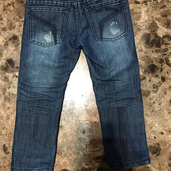 Toddler distressed jeans SOLD - Picture 2 of 3